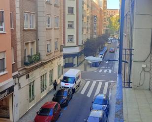 Vista exterior de Pis en venda en  Zaragoza Capital amb Calefacció i Terrassa