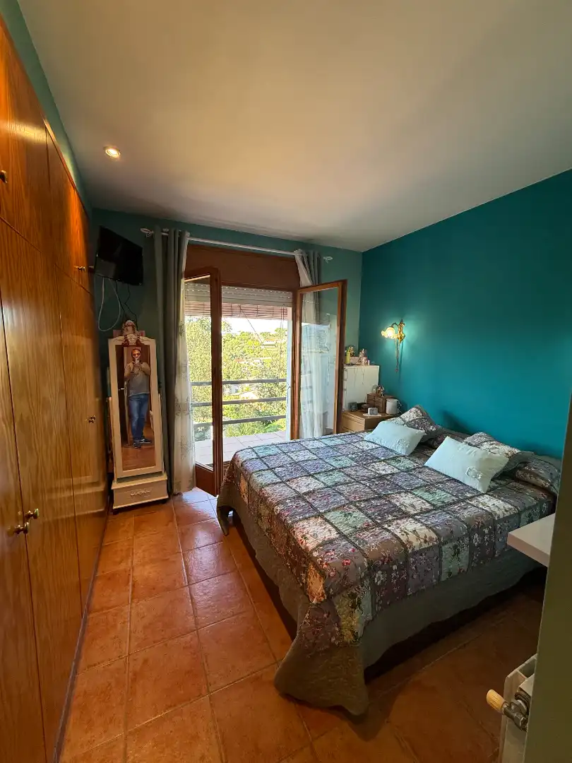Habitación de Casa o chalet en venta en Riells i Viabrea con Calefacción, Jardín privado y Piscina