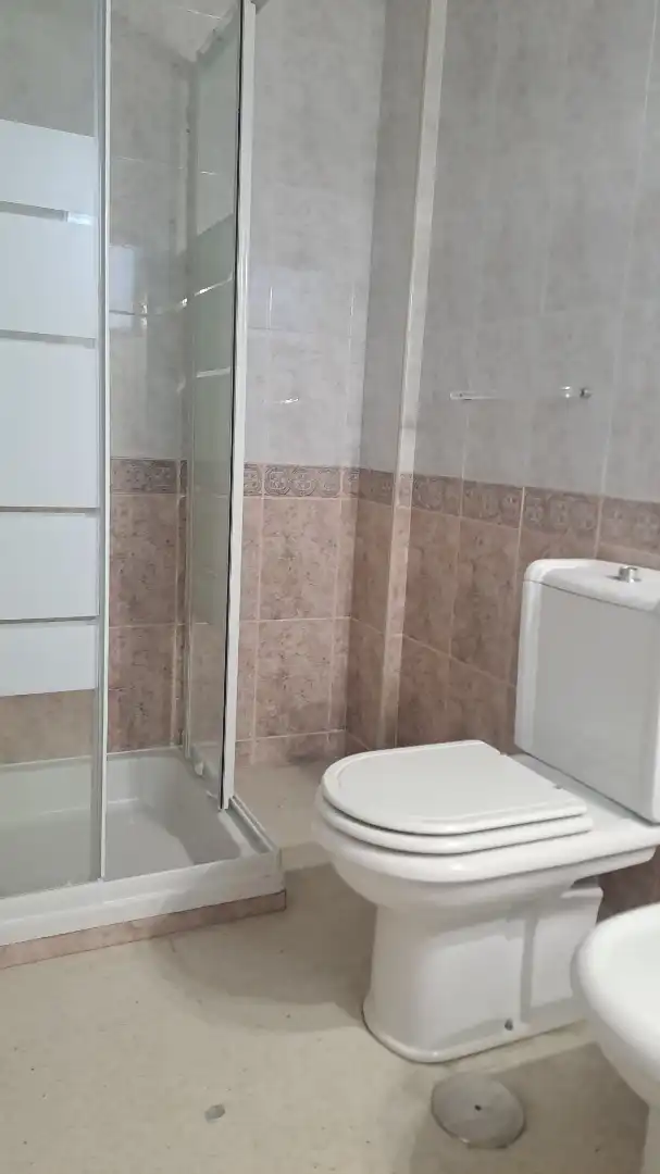 Bathroom of Apartments for rent in Las Palmas de Gran Canaria  with Furnished, Washing machine and Balcony