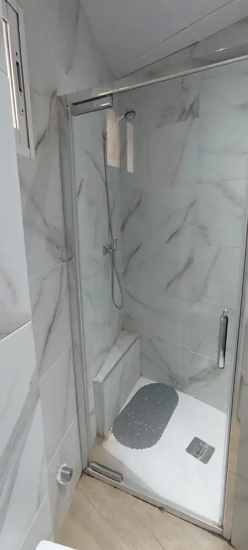 Bathroom of Flat for sale in Córdoba  with Storage room