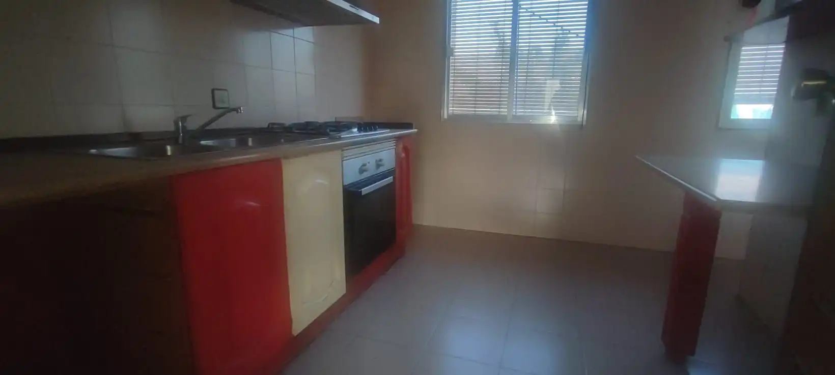 Cocina de Piso en venta en Almería