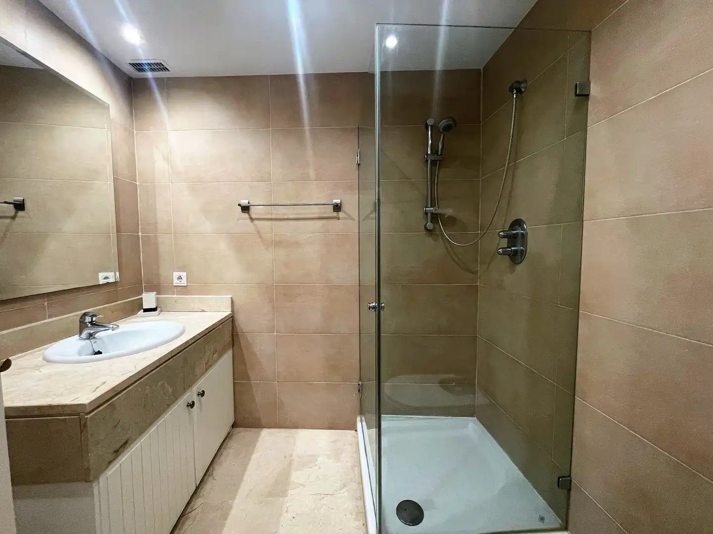 Adossat amb piscina en venda a Estepona Pueblo, imagen 24