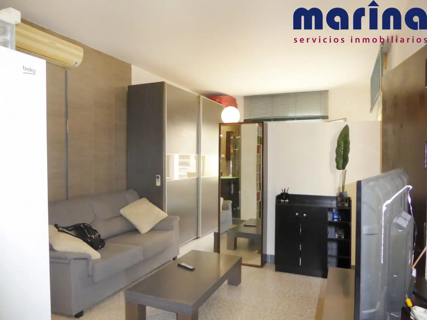 Habitación de Loft en venta en  Pamplona / Iruña con Amueblado, Horno y Lavadora