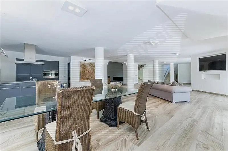 Esszimmer von Haus oder Chalet zur Miete in  Palma de Mallorca mit Klimaanlage, Heizung und Privatgarten