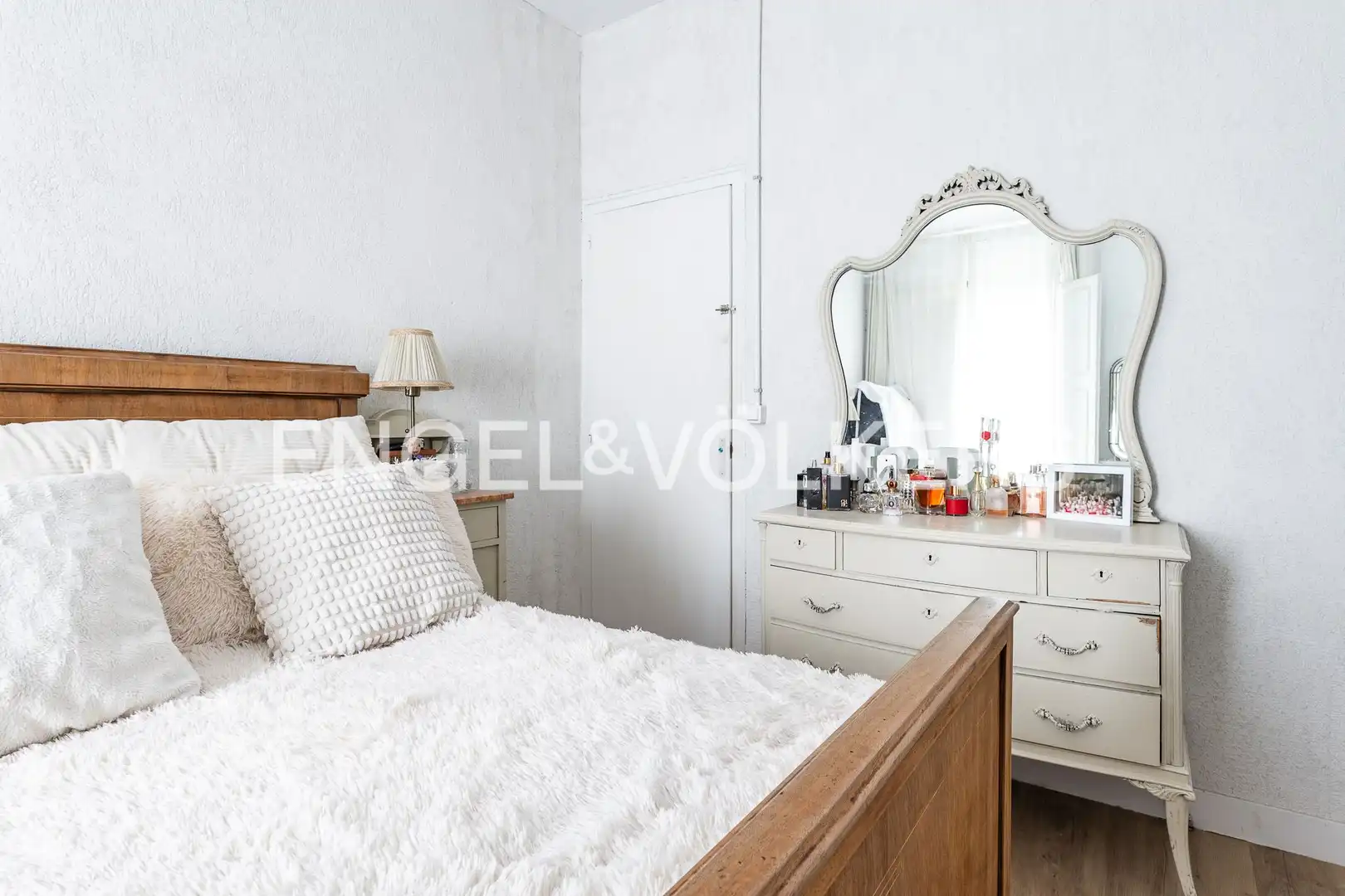Habitación de Casa adosada en venta en Mataró con Aire acondicionado, Calefacción y Amueblado