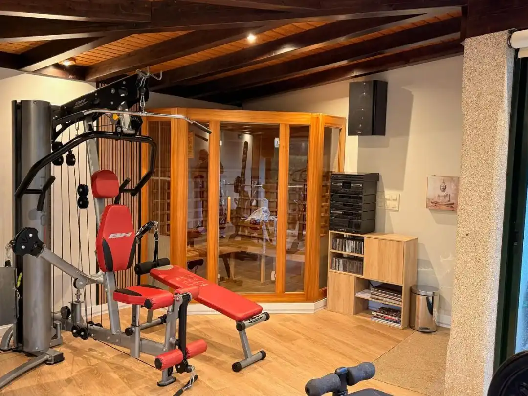 Casa o xalet en venda en Santiago de Compostela  amb Terrassa, Piscina i Balcó