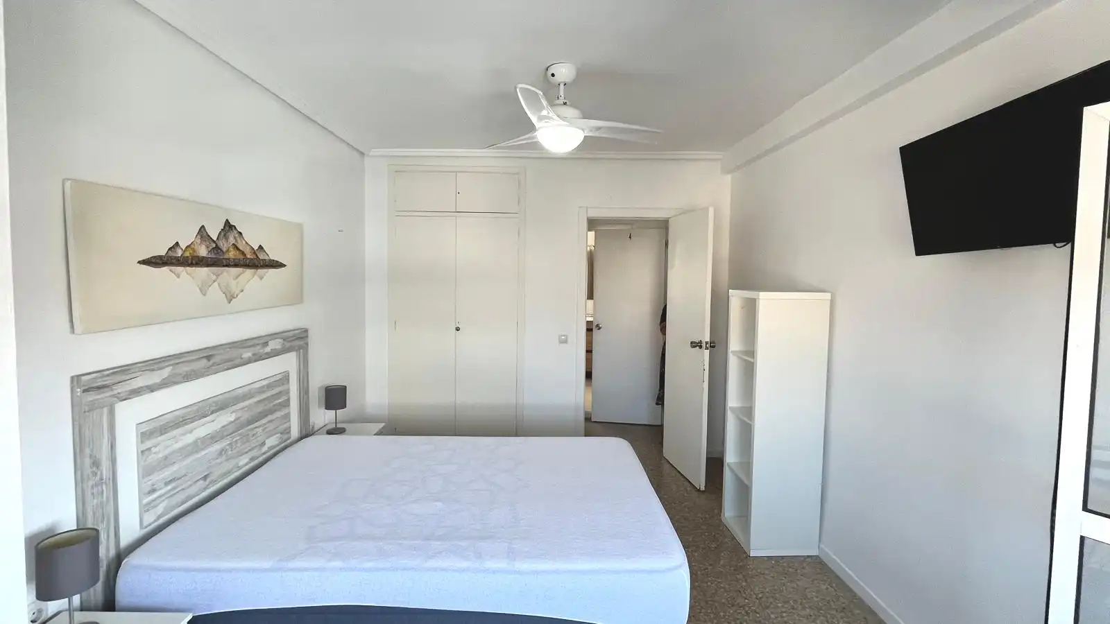 Bedroom of Flat for rent in Valencia  with Furnished, Oven and Washing machine