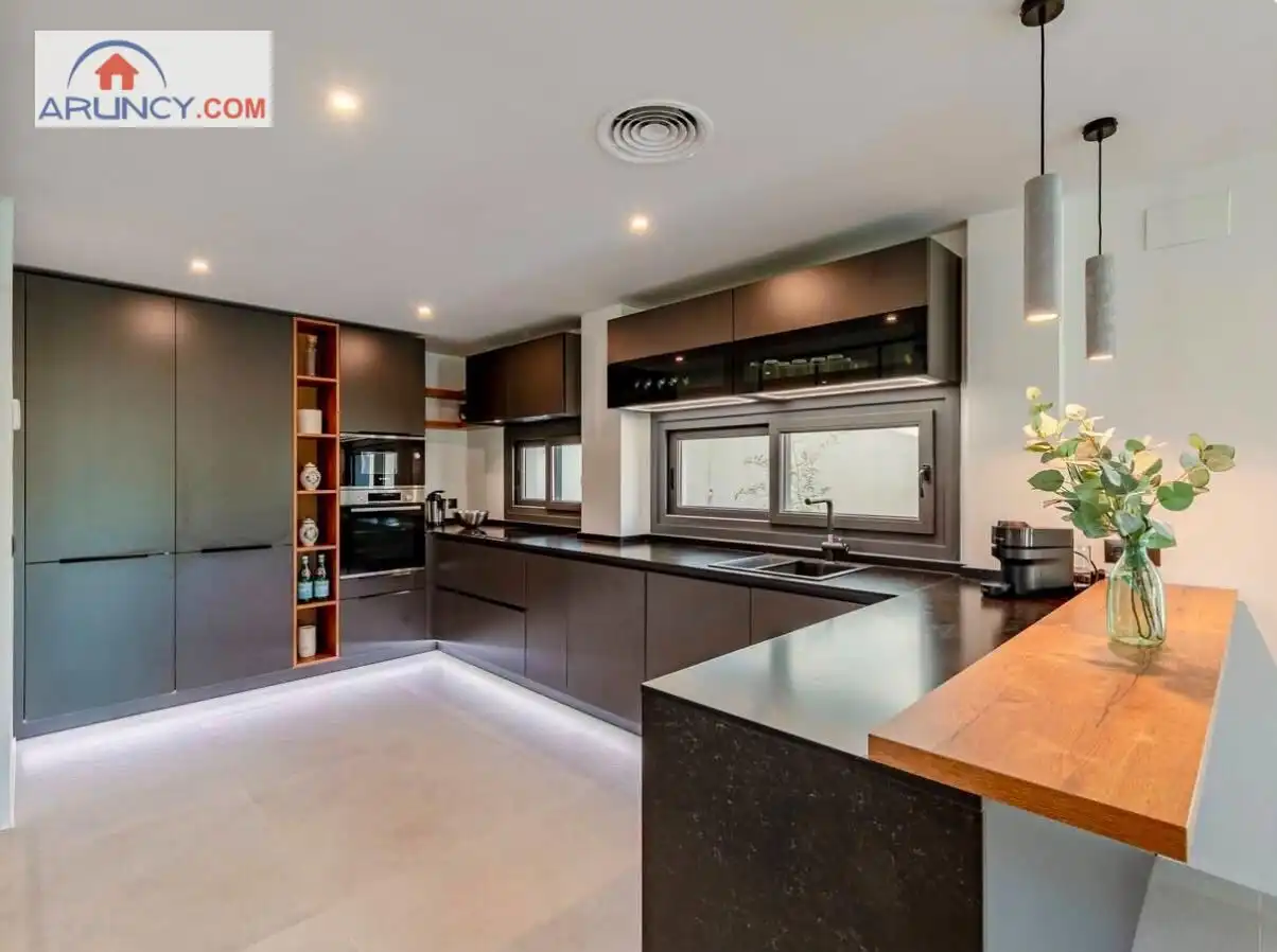 Kitchen of Houses for rent in Gelves