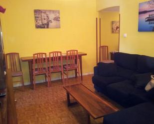 Sala d'estar de Pis de lloguer en Donostia - San Sebastián  amb Calefacció, Terrassa i Moblat