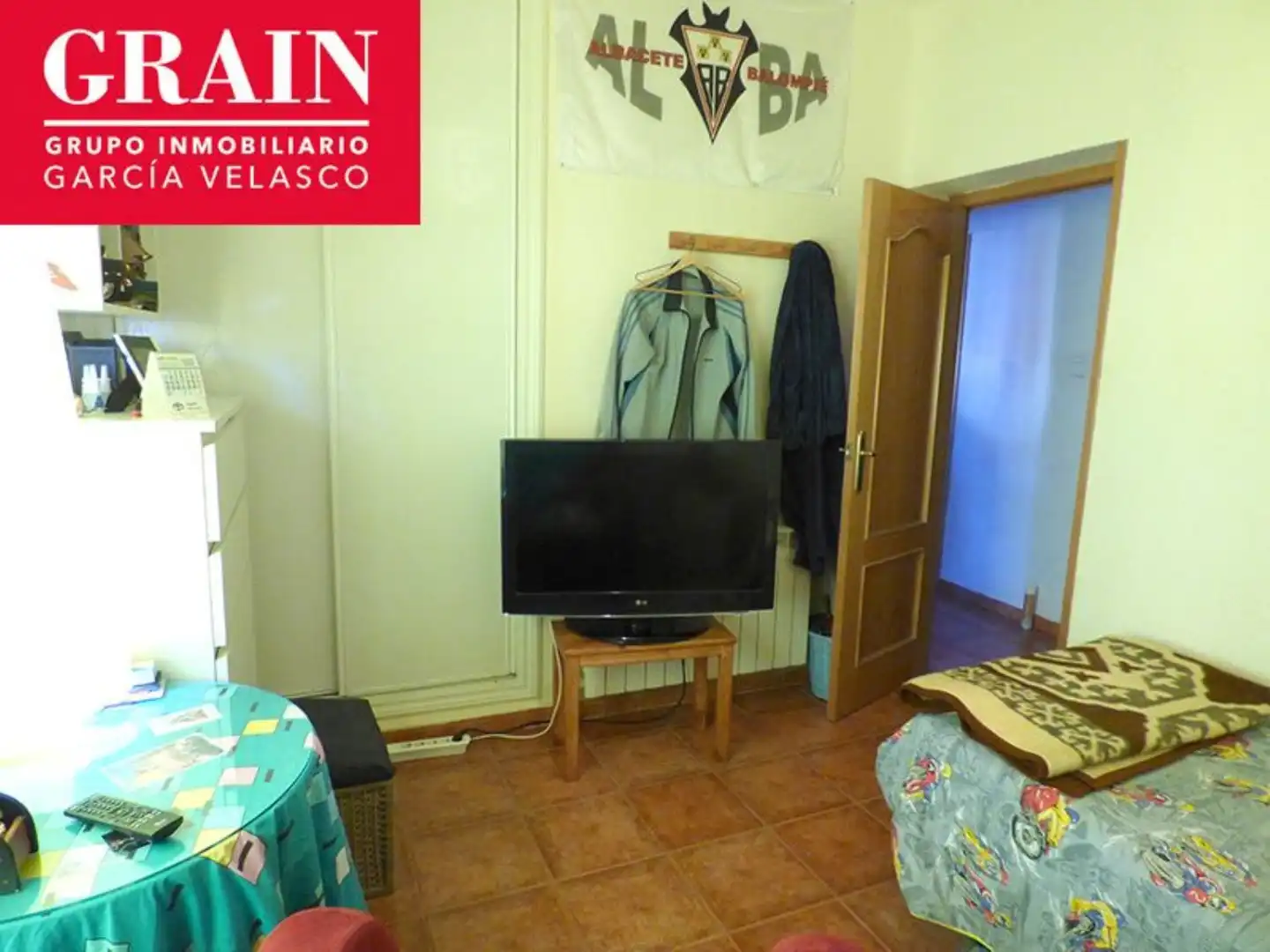 Habitación de Casa o chalet en venta en Albacete con Calefacción, Jardín privado y Piscina