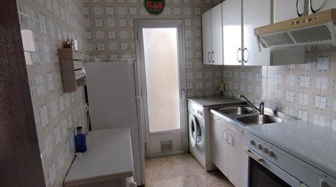 Foto 4 de Piso de alquiler en Miralvalle - Av. Virgen del Puerto - La Data, Plasencia