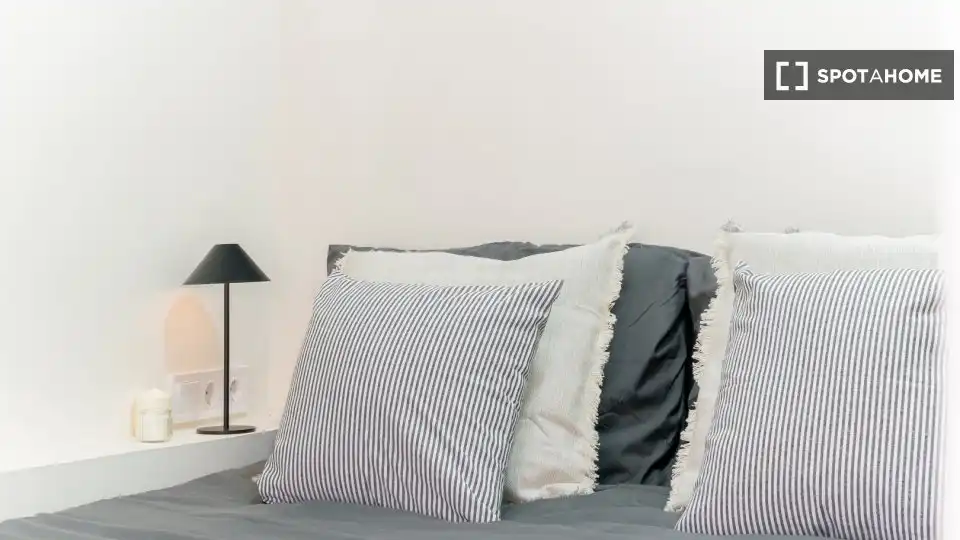 Room in El Bon Pastor