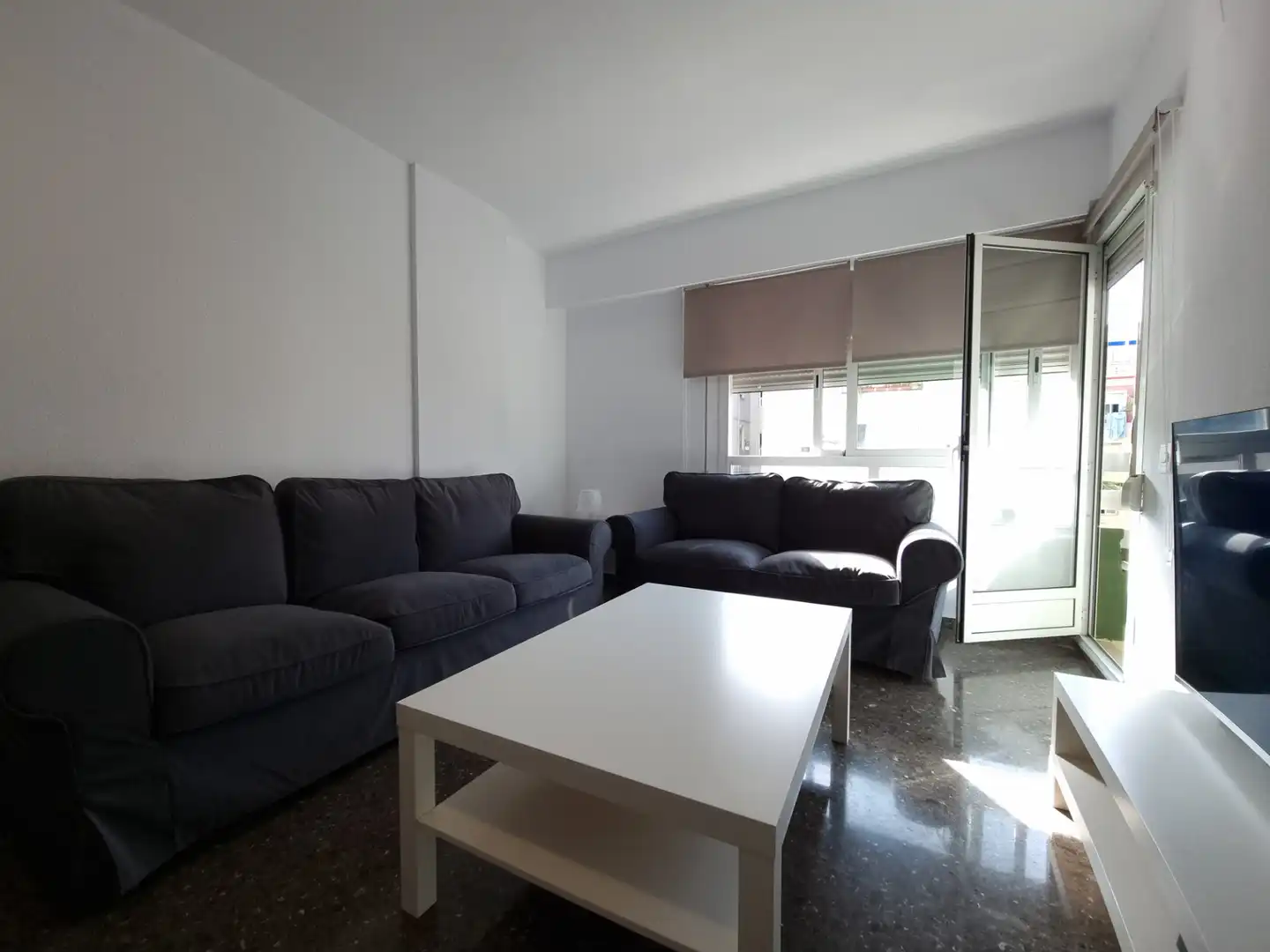 Sala d'estar de Pis de lloguer en Valencia amb Terrassa, Moblat i Forn