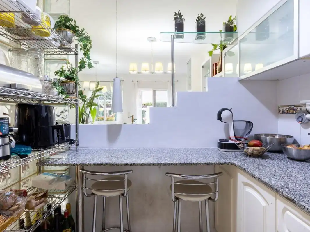 Casa a schiera con terrazza in vendita a Carrer Cefal, imagen 11