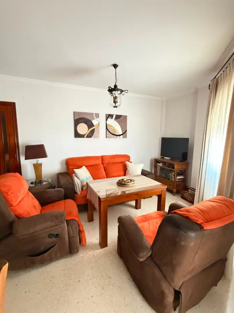 Living room of Flat for sale in Lebrija  with Air Conditioner and Oven