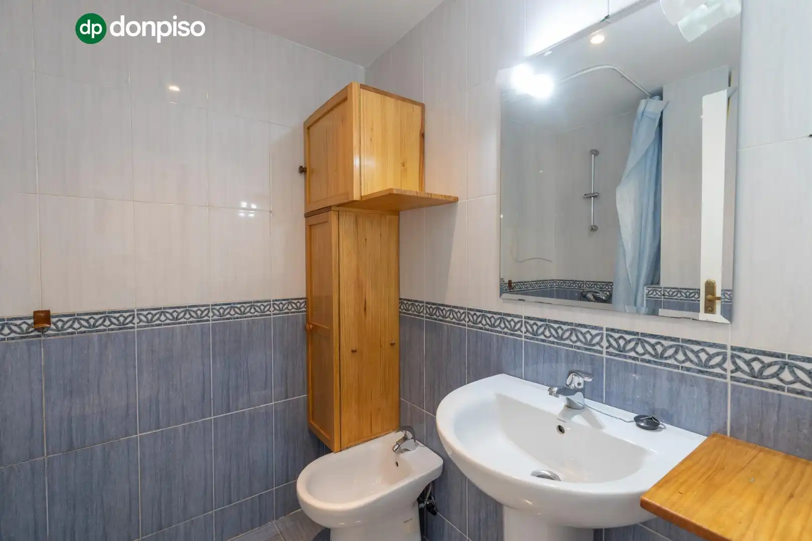 Baño de Piso en venta en Granada con Terraza