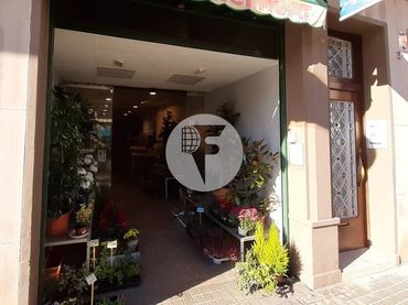 Business premises for sale in Centre - Sant Oleguer
