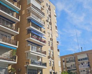 Exterior view of Flat for sale in  Sevilla Capital