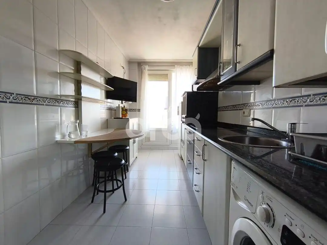 Cuina de Pis en venda en Santurtzi  amb Calefacció i Terrassa