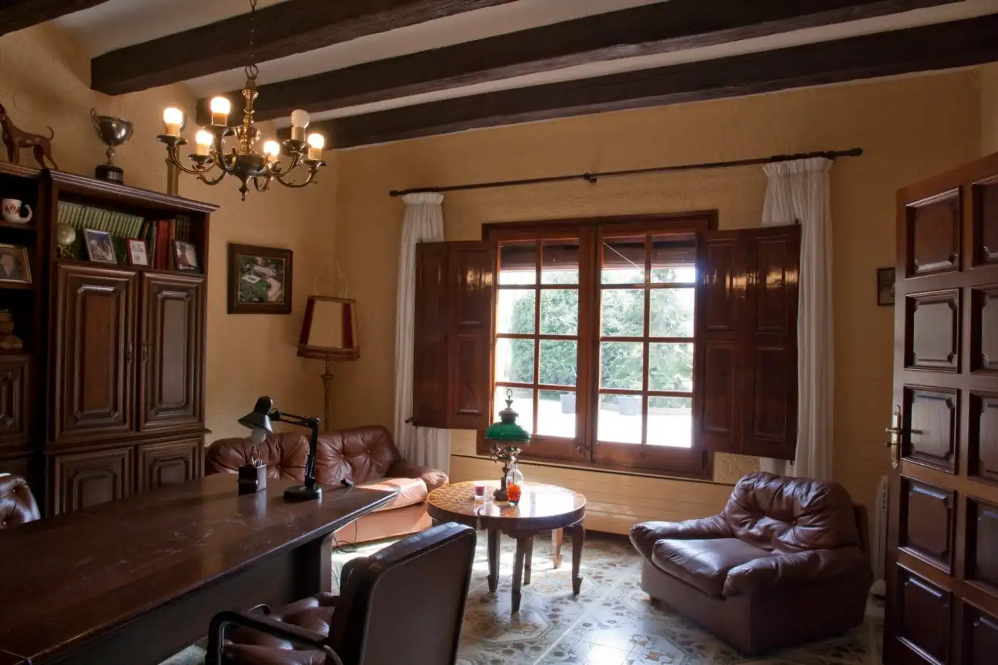 Sala d'estar de Casa o xalet en venda en La Roca del Vallès amb Calefacció, Jardí privat i Terrassa