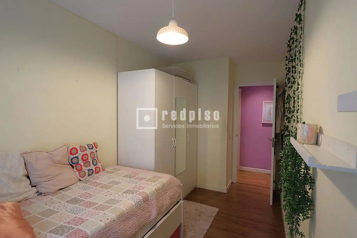 Bedroom of Flat for sale in Madrid  with Air Conditioner, Heating and Private garden