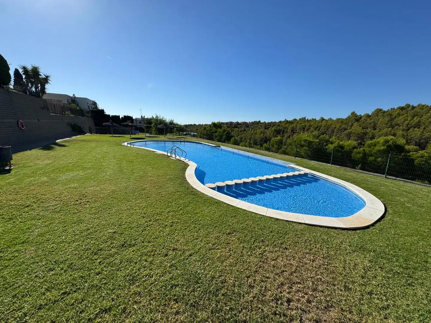 Piso con terraza en venta en Carrer de les Eres 3, imagen 2