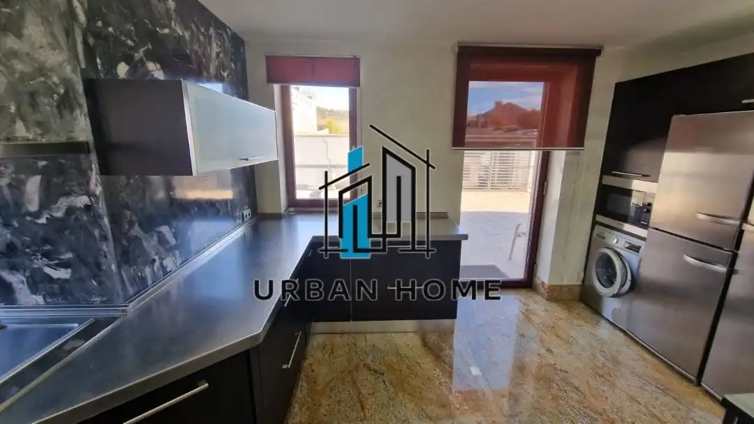 Kitchen of Houses for sale in León Capital   with Heating, Private garden and Terrace