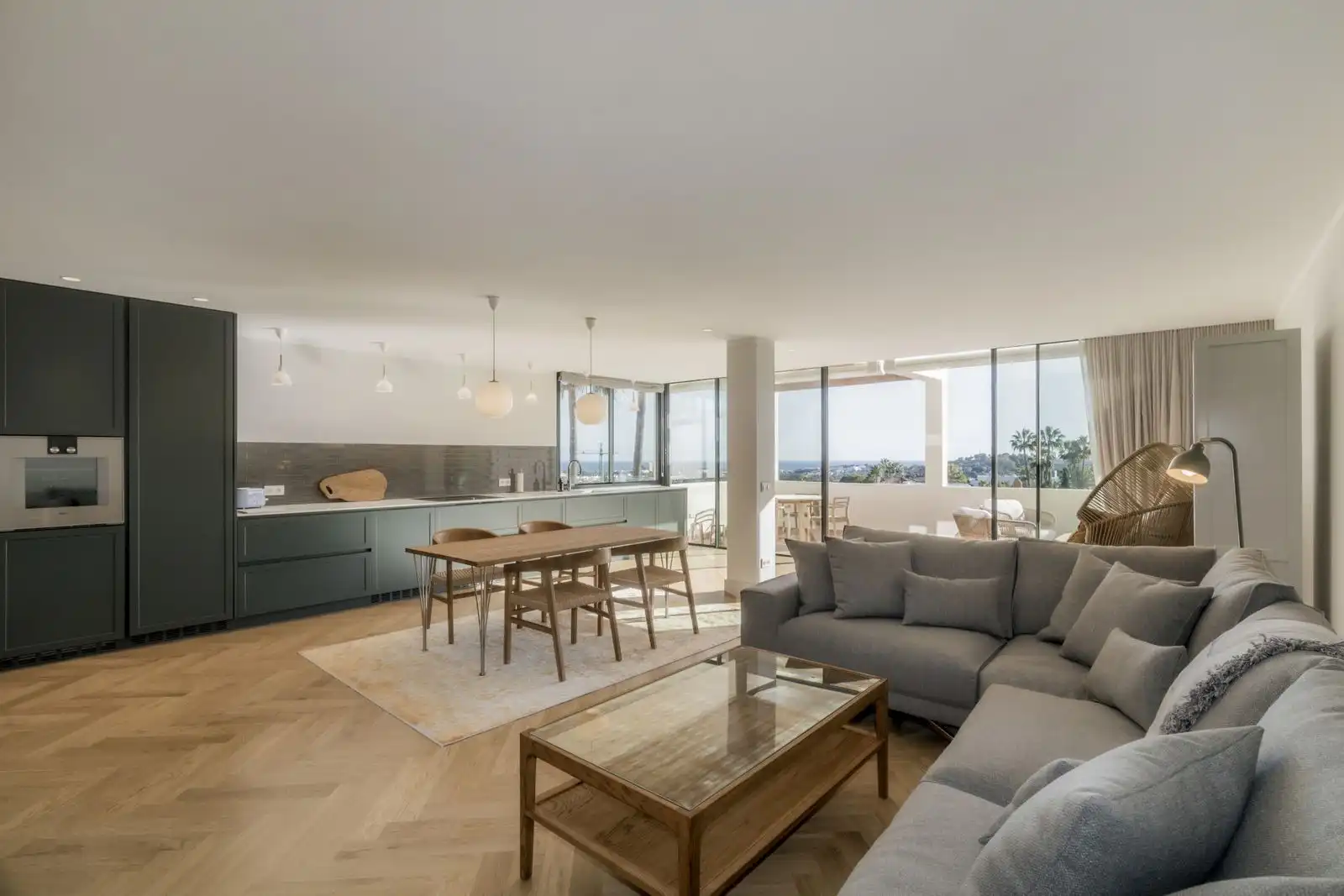 Appartement compact avec piscine à vendre à Nueva Andalucía, imagen 3