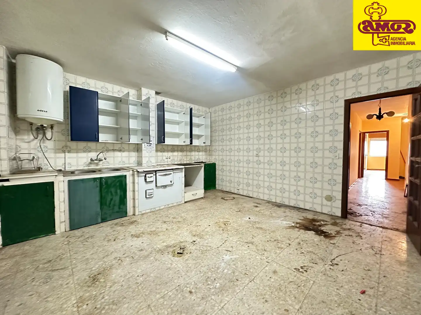 Cocina de Piso en venta en Santiago de Compostela  con Trastero