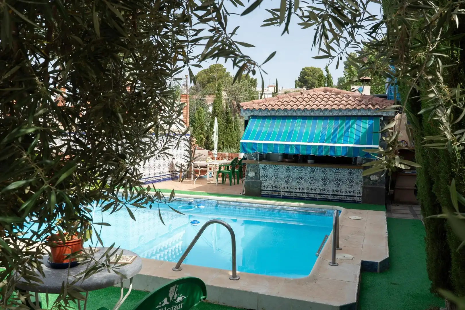 Piscina de Casa o chalet en venta en Jaén