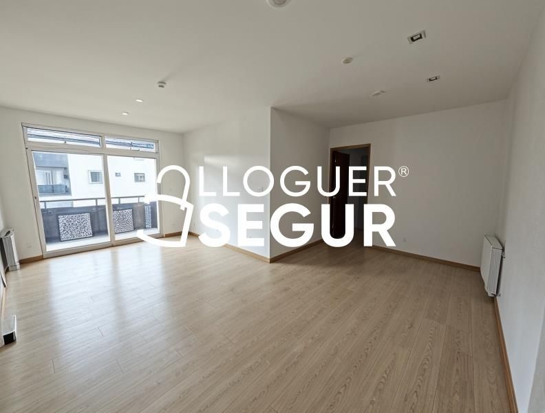 Bedroom of Flat to rent in Terrassa  with Heating