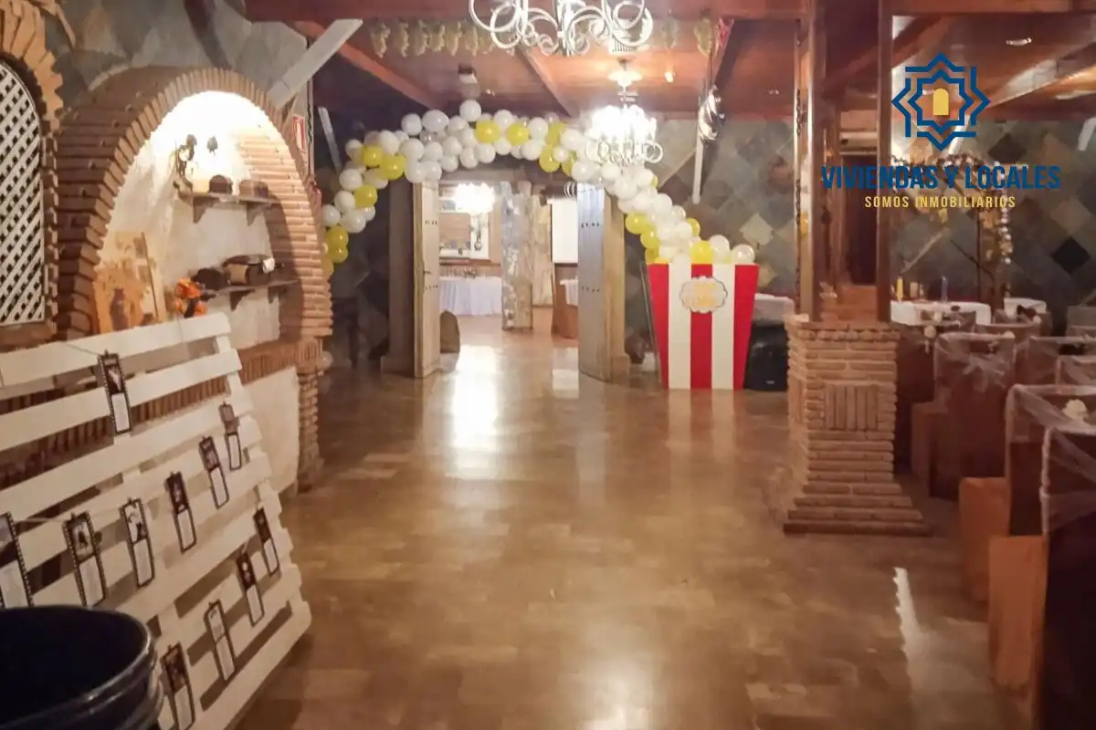 Local comercial en venda a Pinos Genil, imagen 33
