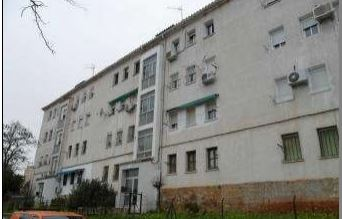 Vista exterior de Pis en venda en Cáceres Capital