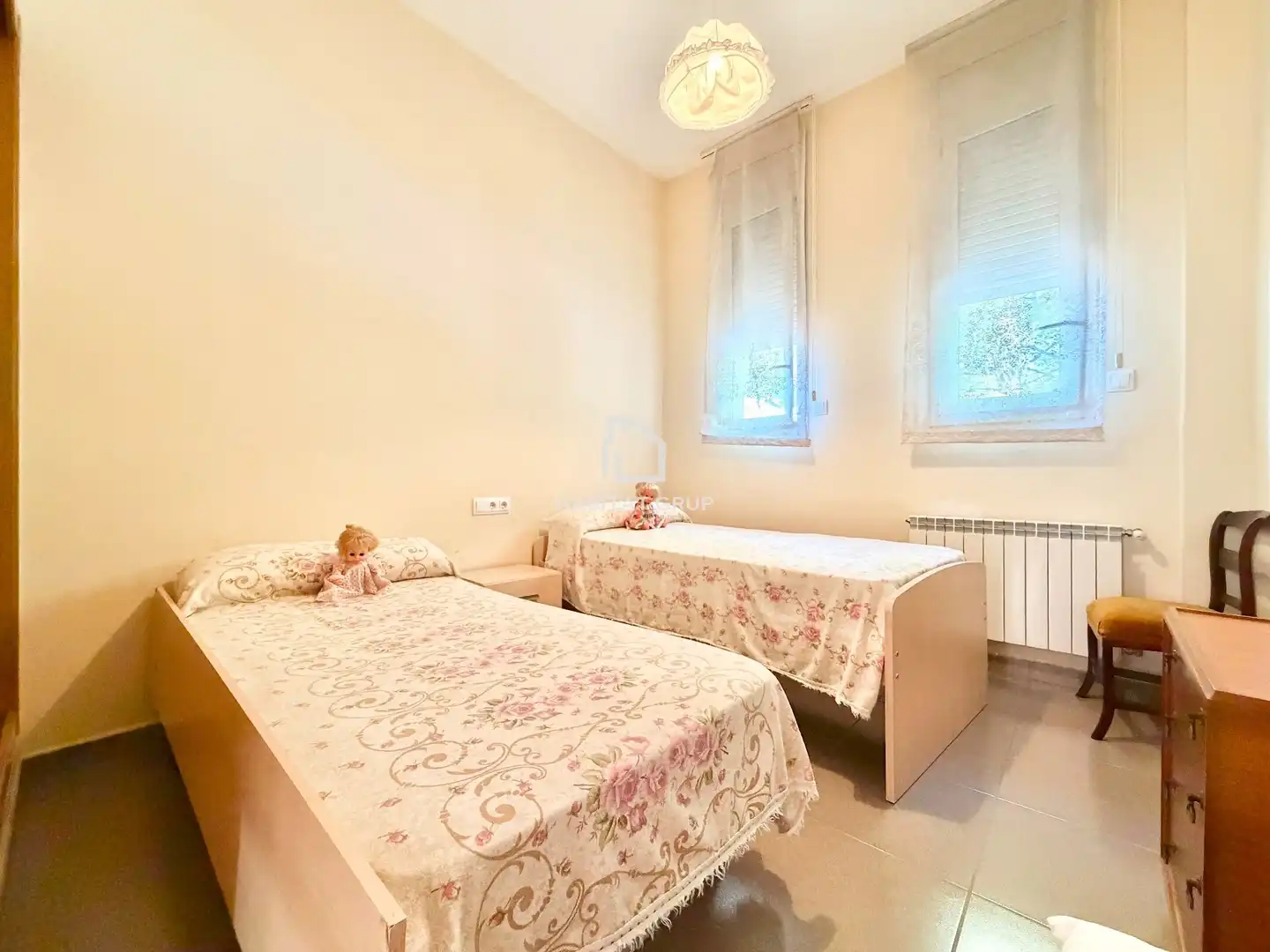 Bedroom of Houses for sale in Girona  with Air Conditioner, Heating and Private garden