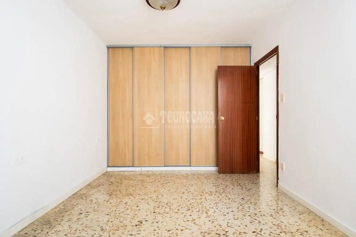 Habitación de Piso en venta en Zaragoza