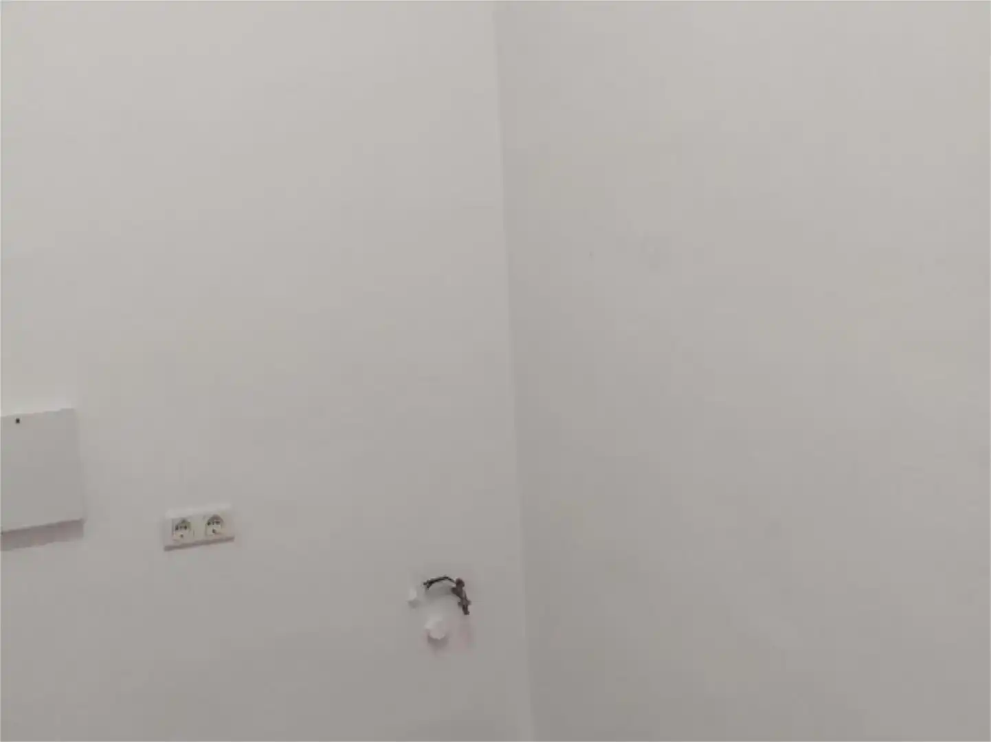Baño de Local de alquiler en Lepe con Aire acondicionado