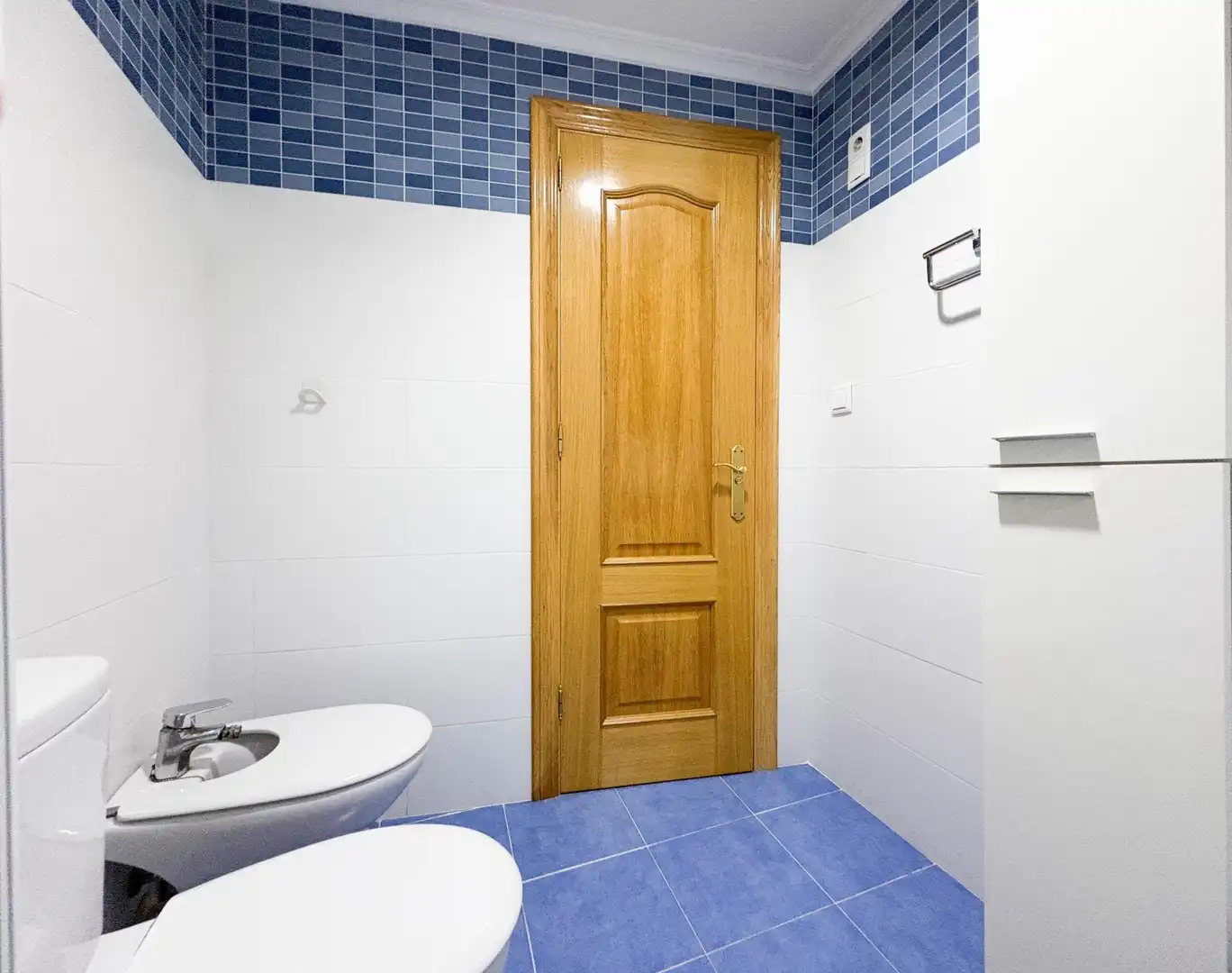 Baño de Piso en venta en Valencia con Aire acondicionado, Calefacción y Trastero