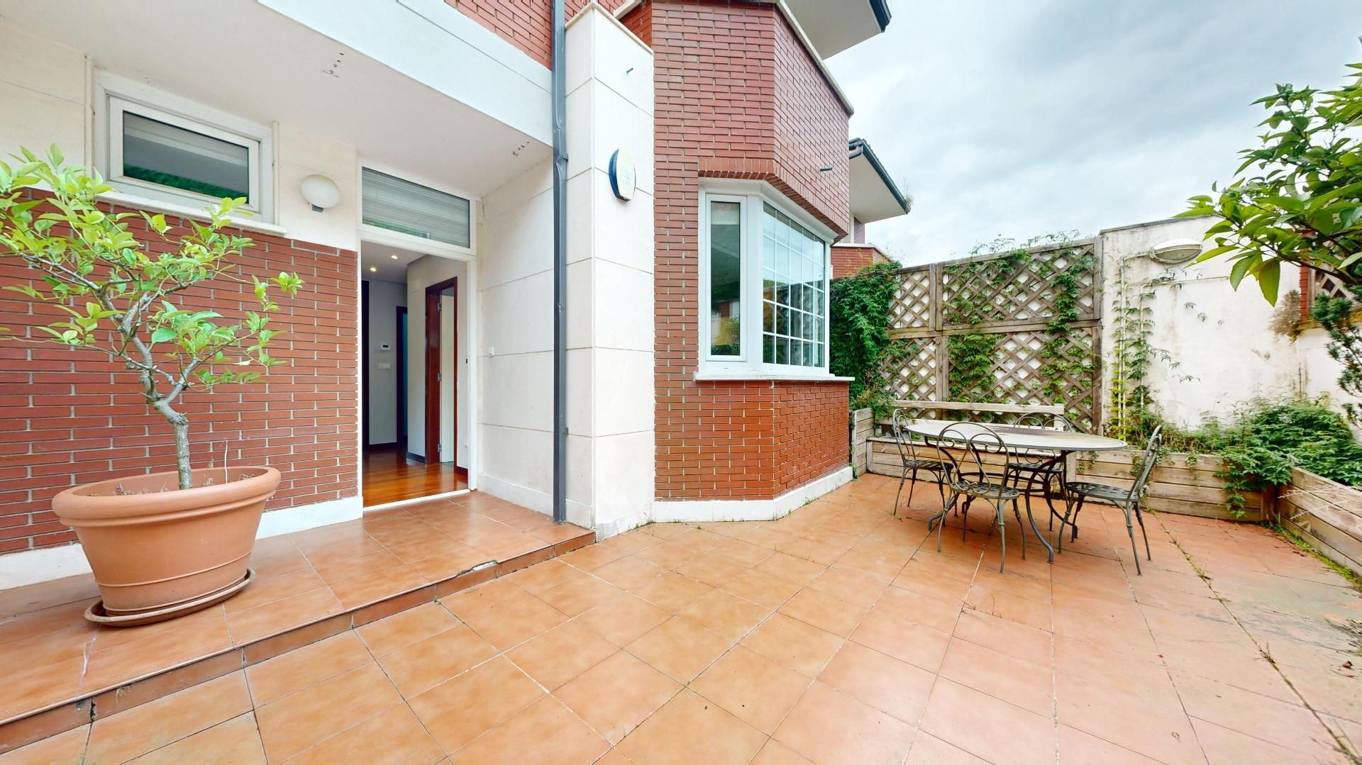 Terrace of Single-family semi-detached for sale in Mungia  with Heating, Private garden and Terrace