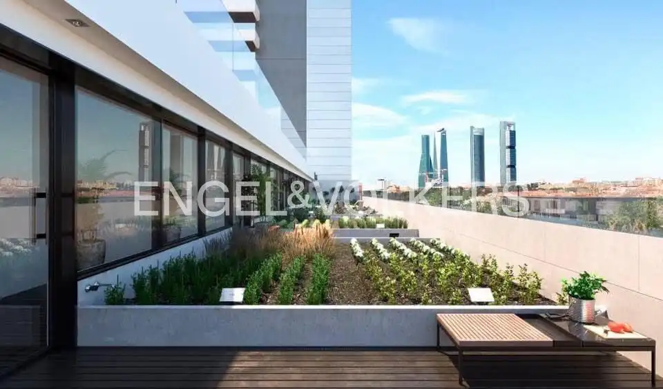 Terrassa de Pis en venda en Madrid amb Aire condicionat, Calefacció i Terrassa
