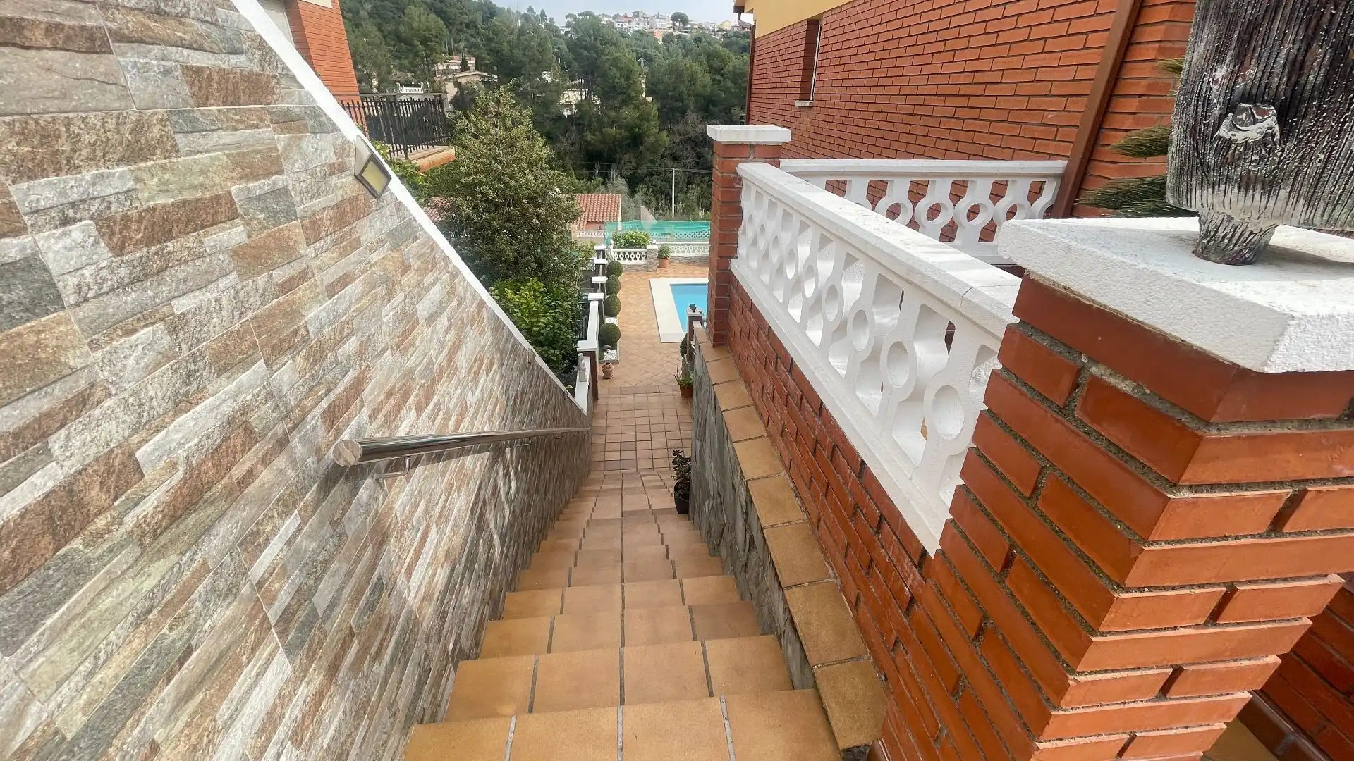 Terrassa de Casa o xalet en venda en Rubí amb Calefacció, Jardí privat i Terrassa