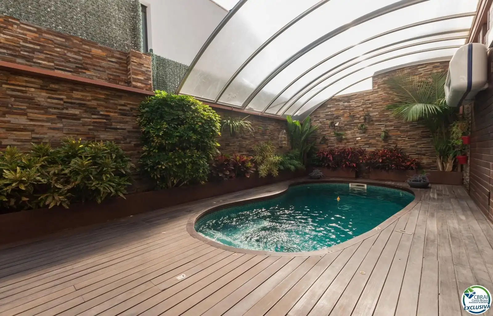 Piscina de Casa o xalet en venda en Roses amb Aire condicionat