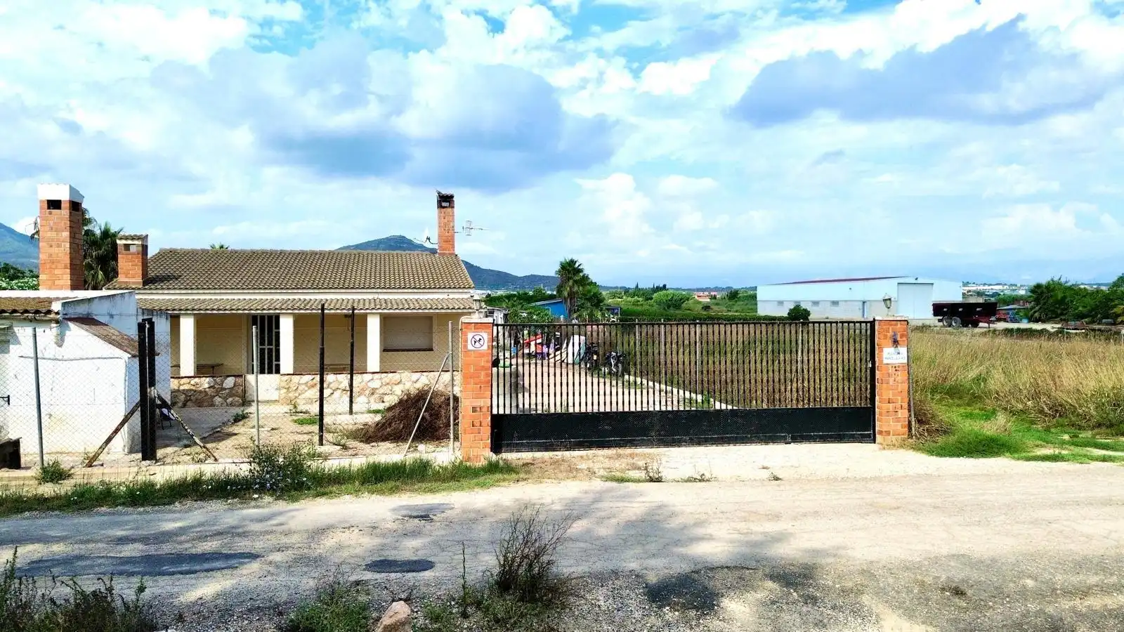 Houses for sale in Amposta
