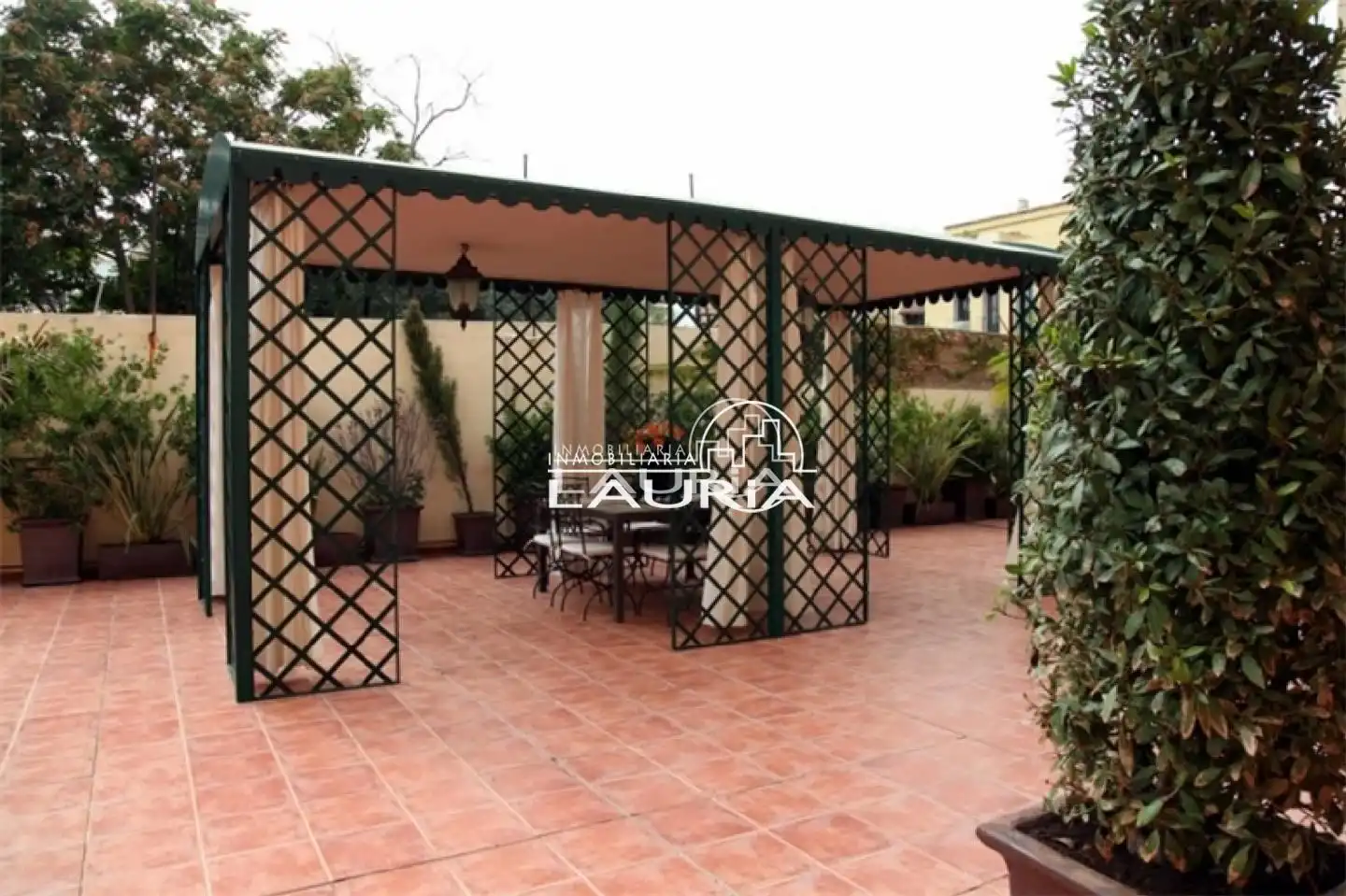 Terrasse von Gebäude zum Verkauf in Valencia