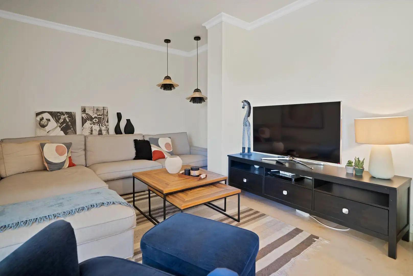 Sala d'estar de Apartament de lloguer en Marbella amb Jardí privat, Terrassa i Moblat