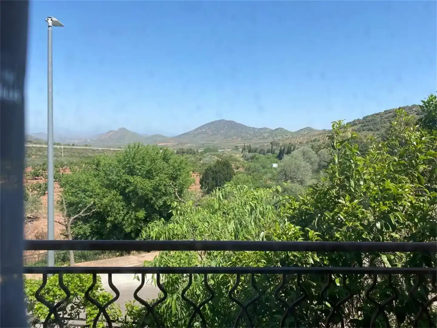 Vista exterior de Casa adosada en venta en El Frasno con Jardín privado y Balcón