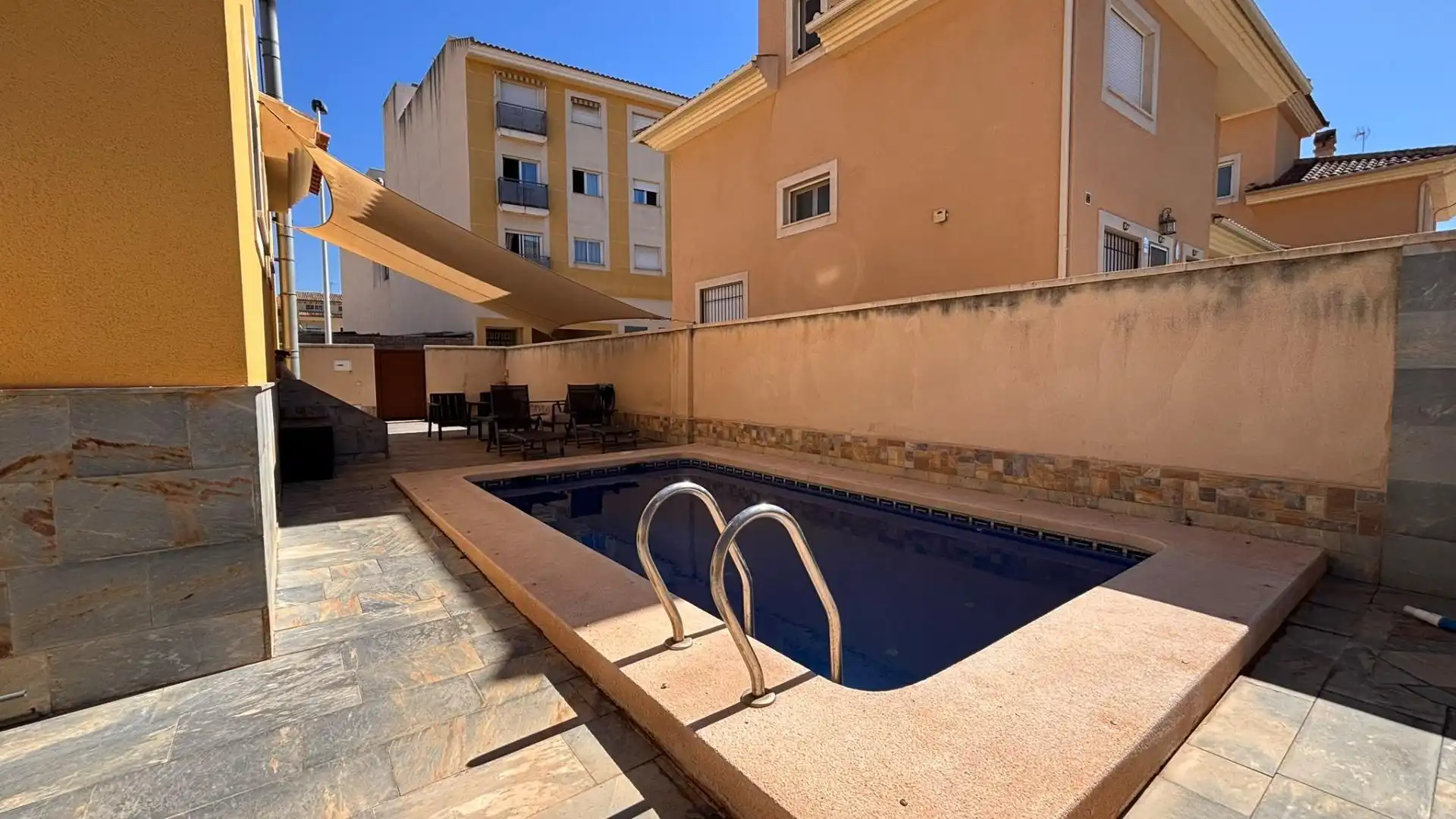 Detached house with terrace for sale in Calle Calle Naranjo de Bulnes, imagen 3