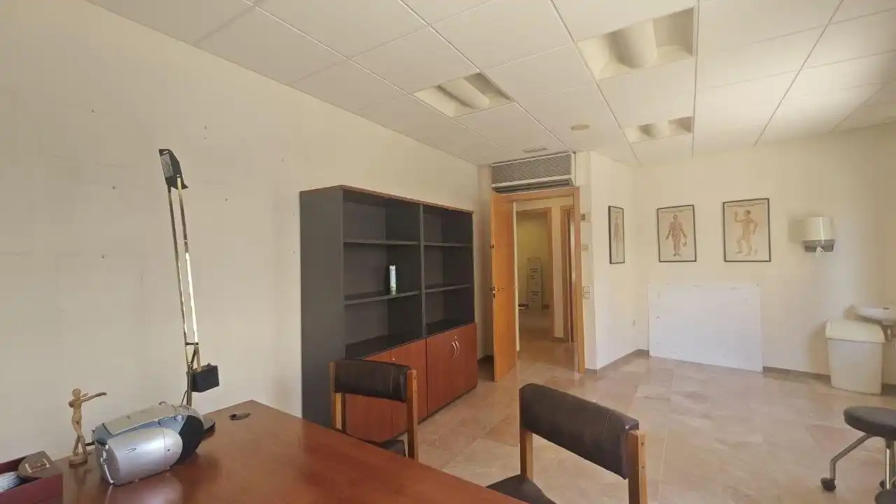 Commercial properties for rent in Centre - Passeig i Rodalies