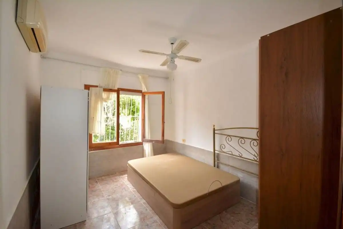 Dormitori de Casa o xalet en venda en Zona Carrefour - Urbanizaciones