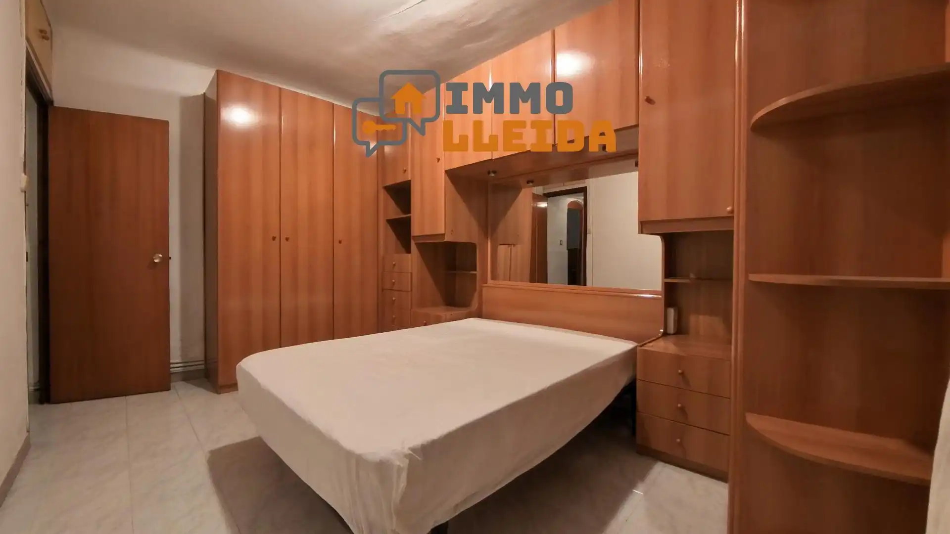 Habitación de Piso en venta en Artesa de Segre con Calefacción y Amueblado