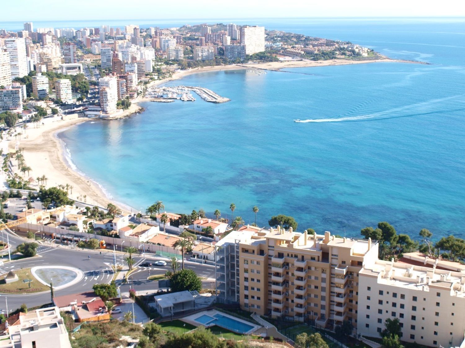 Vista exterior de Piso de alquiler en Alicante / Alacant con Aire acondicionado, Jardín privado y Terraza